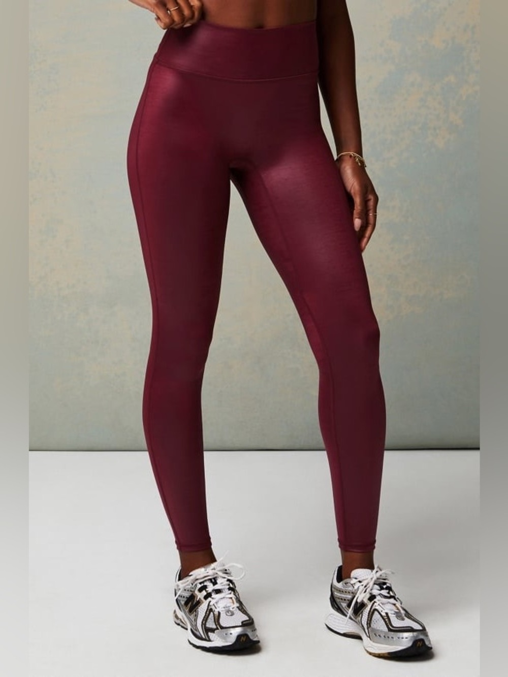 Motion 360 Fabletics Merlot Shine High-Waisted Leggings